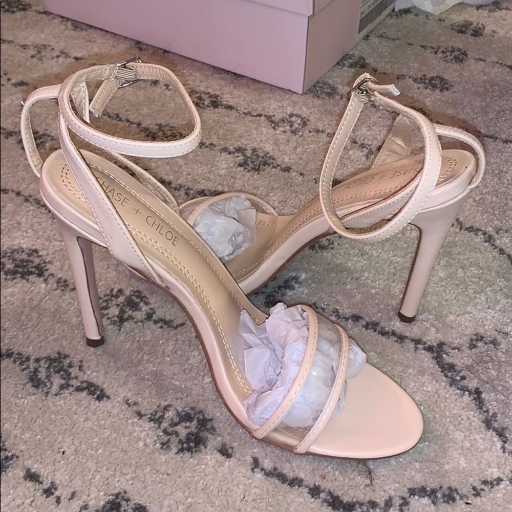 Never worn tan heels